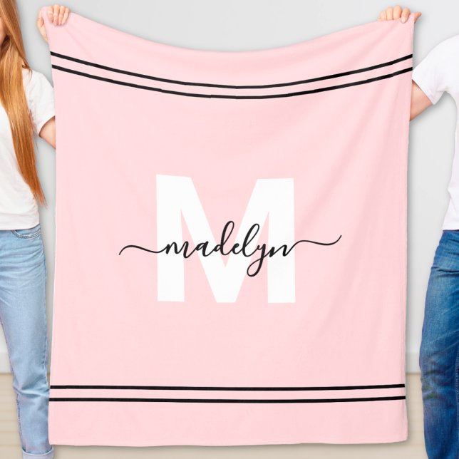 Couverture Polaire Monogramme Féminin Rose Pâle (Blush Pink Girly Name Monogram Fleece Blanket )