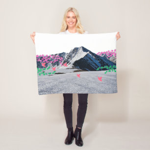 Couverture polaire Montagnes et papillons roses