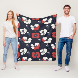 Couverture Polaire Motif blanc avec accents rouge et bleu
