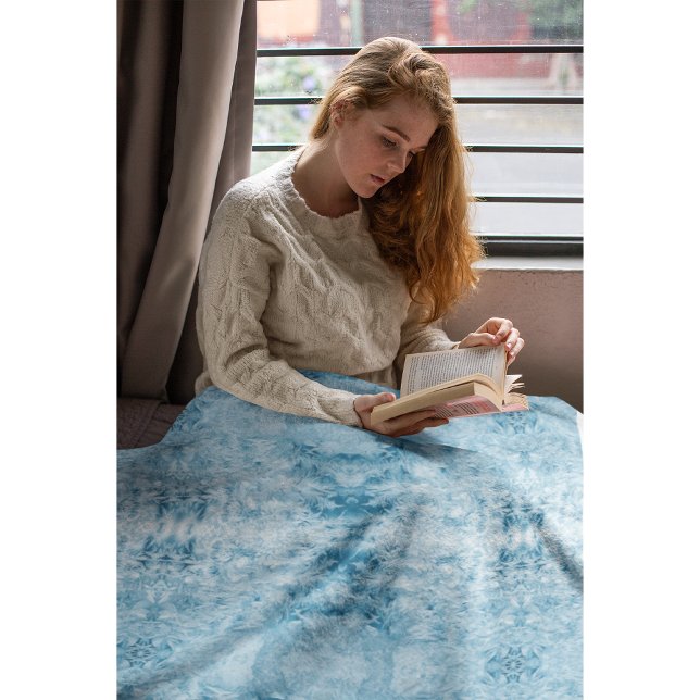 Couverture Polaire Motif bleu et blanc (Créateur téléchargé)