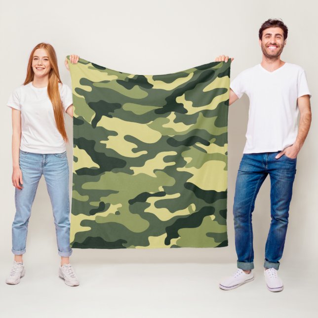 Couverture Polaire Motif Camouflage (En situation)