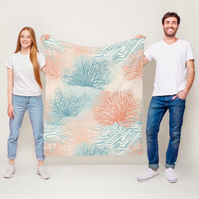 Couverture Polaire Motif corail côtier à l'aquarelle Boho Luxe (5) (En situation)