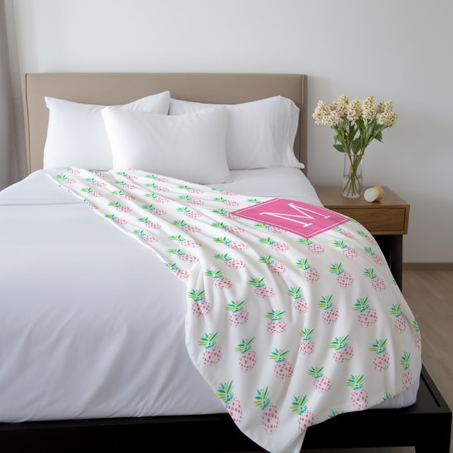 Couverture Polaire Motif d'ananas rose monogramme (Créateur téléchargé)