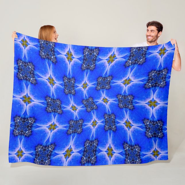 Couverture Polaire Motif d'anémone du Jardin bleu (En situation)