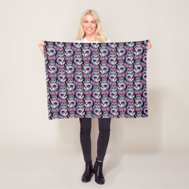 Couverture Polaire Motif de chat crâne sucre (En situation)