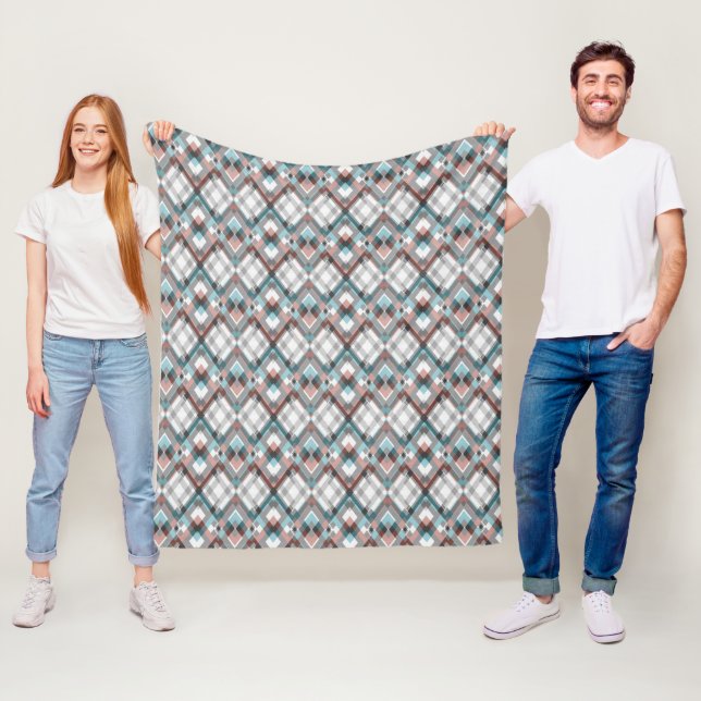 Couverture Polaire Motif de diamant géométrique texturé. (En situation)