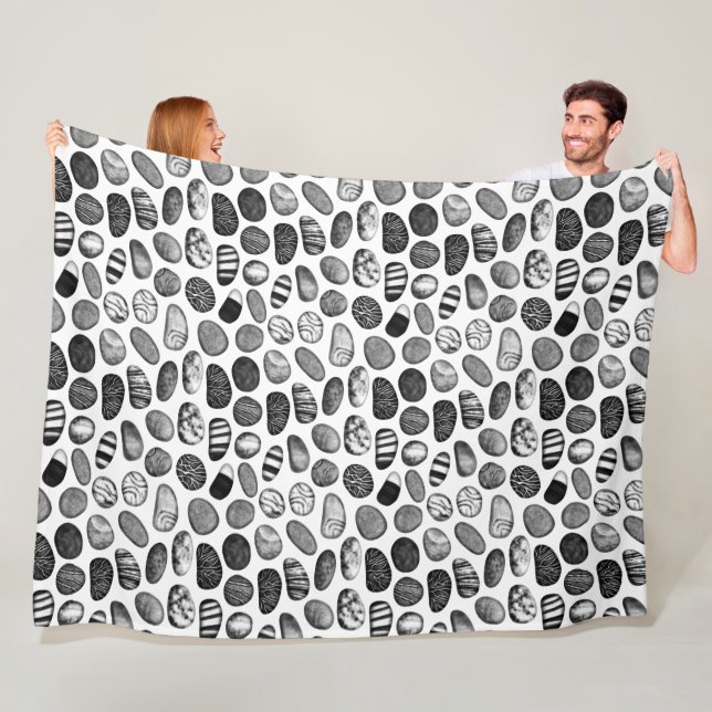 Couverture Polaire Motif de galets (En situation)