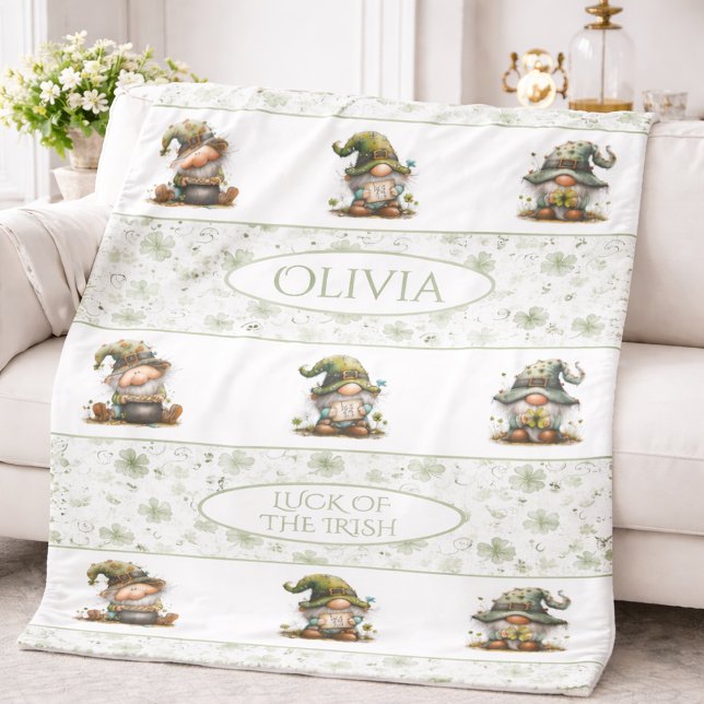 Couverture Polaire Motif de gnome pour la Saint-Patrick avec des trèf (Créateur téléchargé)