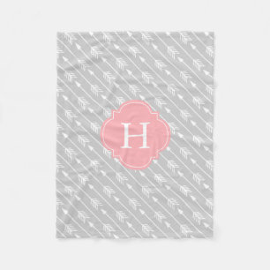 Couverture Polaire Motif des flèches monogrammes gris et rose