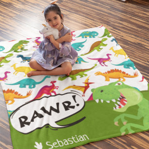 Couverture Polaire Motif Dinosaure coloré avec le nom T-Rex Green
