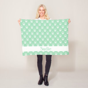 Couverture Polaire Motif Empreintes de pattes verts avec nom personna