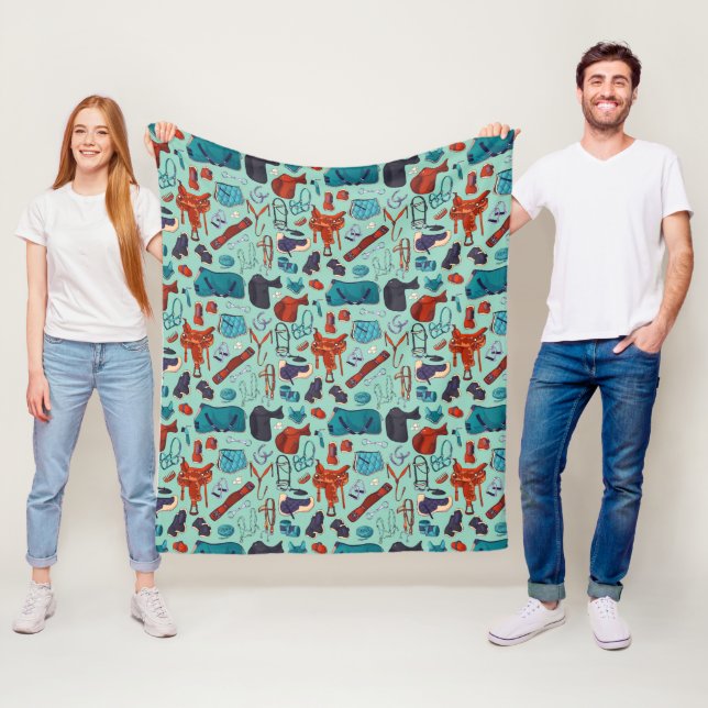 Couverture Polaire Motif équestre de selle de cheval (En situation)