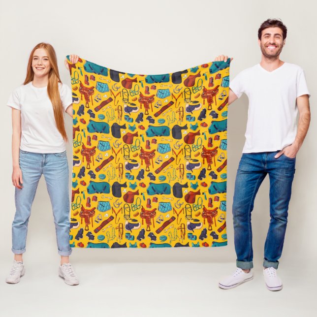 Couverture Polaire Motif équestre de selle de cheval (En situation)