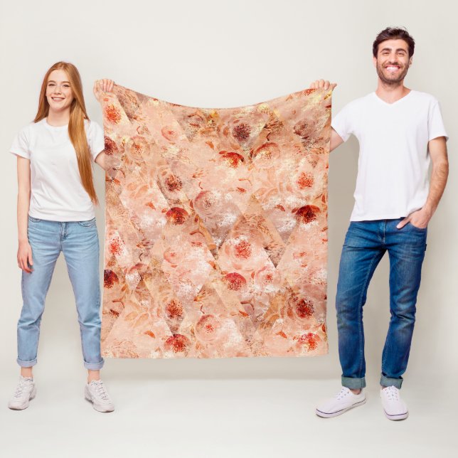 Couverture Polaire Motif floral grunge. Fond corail.  (En situation)