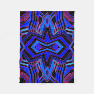 Couverture Polaire Motif géométrique noir bleu et rose