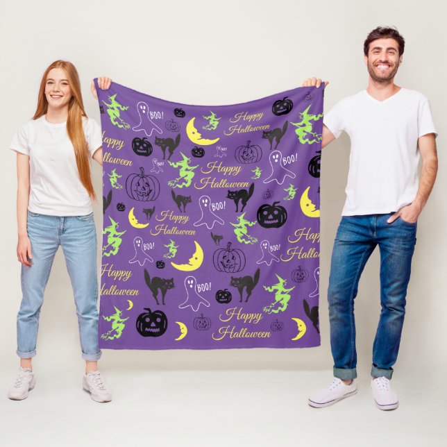 Couverture Polaire Motif Halloween Violet (En situation)