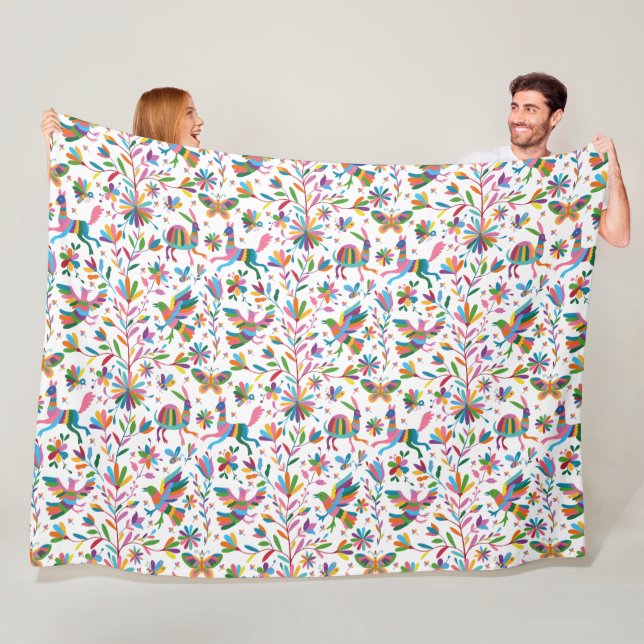 Couverture Polaire Motif lumineux à l'ottomi mexicain (En situation)