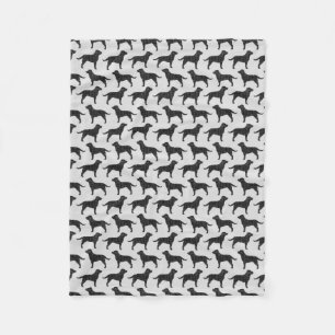 Couverture Polaire Motif noir de silhouettes de labrador retriever
