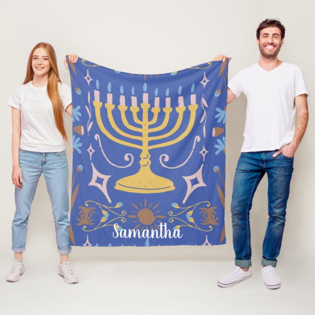 Couverture Polaire Motif personnalisé de Hanoukka (En situation)