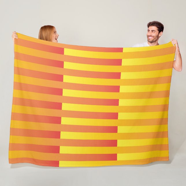 Couverture Polaire Motif rayé jaune orange (En situation)