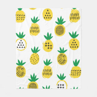 Couverture Polaire Motif sans ananas. Design enfant. 
