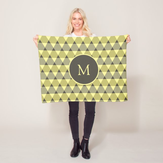 Couverture Polaire Motif triangles (En situation)