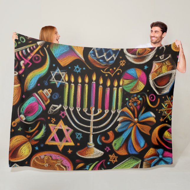 Couverture Polaire Motifs colorés Hanoukka Menorah (En situation)