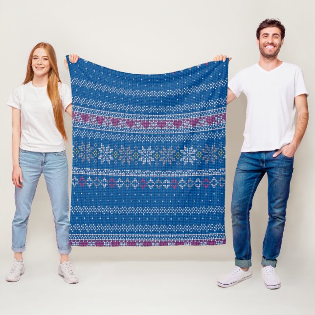 Couverture Polaire Motifs Simples Modèle 3 (En situation)