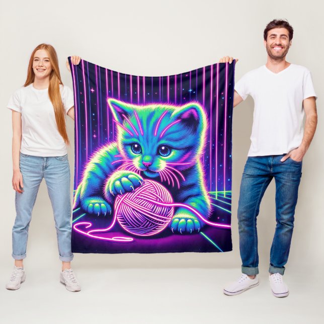 Couverture Polaire Neon Glow Cat Jouer avec du fil (En situation)
