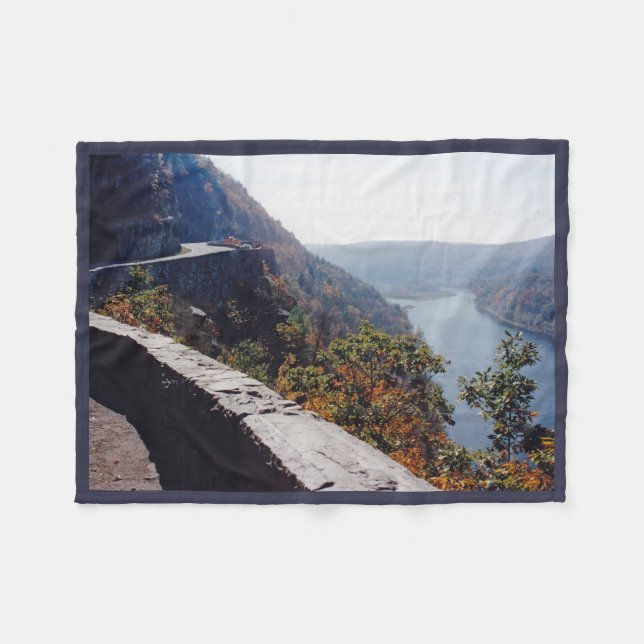 Couverture Polaire Nid de faucon (Devant (Horizontal))