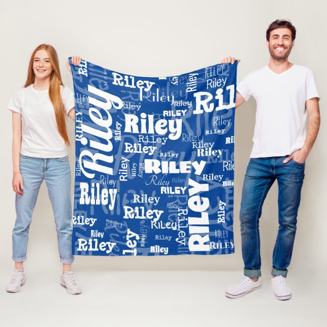 Couverture Polaire Nom bleu moderne Motif répétitif (En situation)