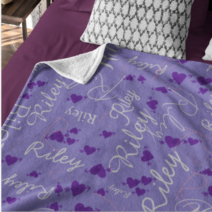 Couverture Polaire Nom de la calligraphie Coeurs violets initiaux Pér