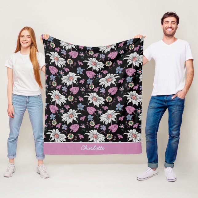 Couverture Polaire Nom personnalisé rose floral continu motif (En situation)