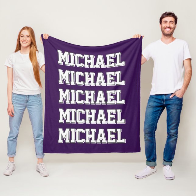Couverture Polaire Nom Purple personnalisé (En situation)