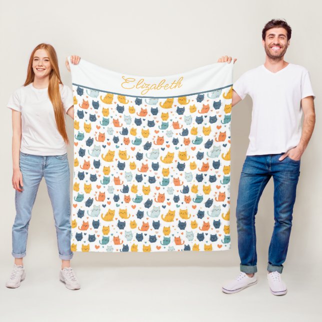 Couverture Polaire Noms Monogramme Bleu Orange Jaune Chats Mignons  (En situation)