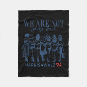 Couverture Polaire Nous Ne Retournons Pas Kamala Harris Waltz 24 Mada