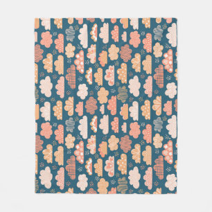 Couverture Polaire Nuages scandinaves : Motifs d'enfants dorés.