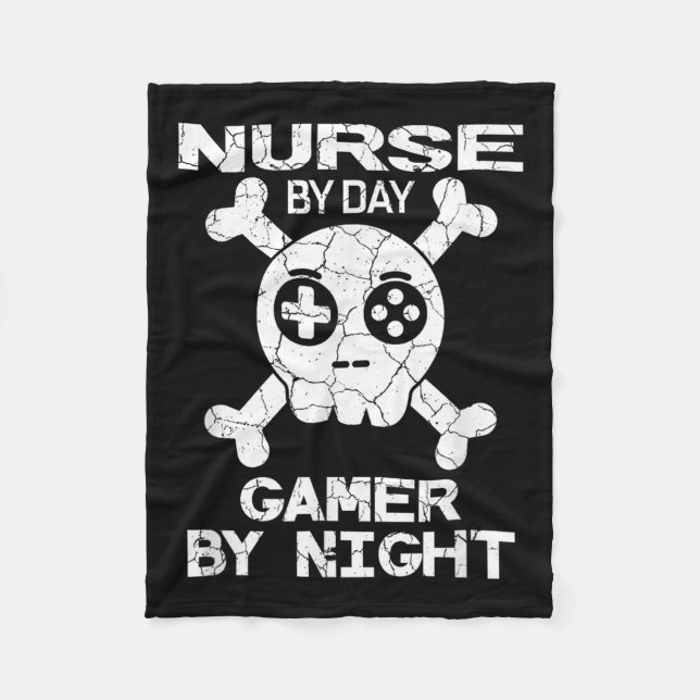 Couverture Polaire Nurse By Day Gamer By Night - Gaming Quote  (Devant)
