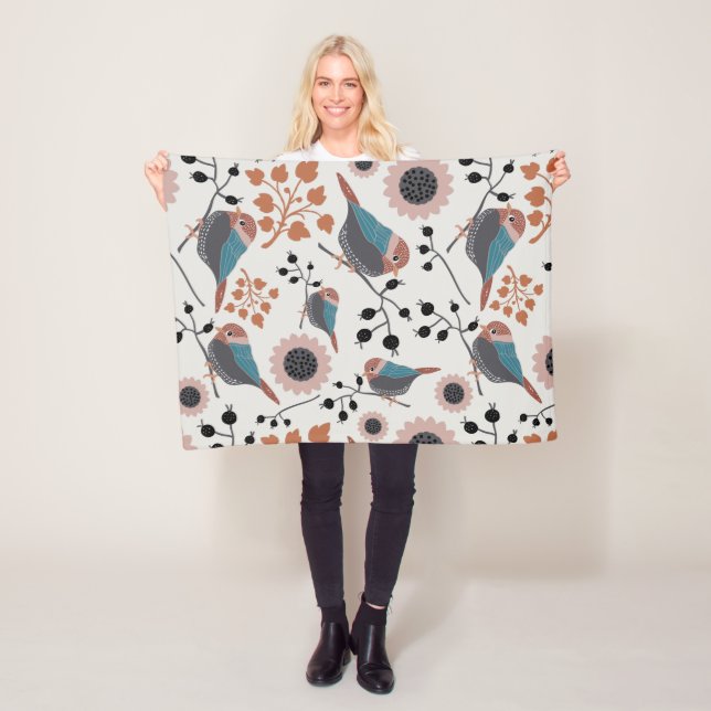 Couverture Polaire Oiseau De Chickadee Et Berry Motif Design Floral (En situation)