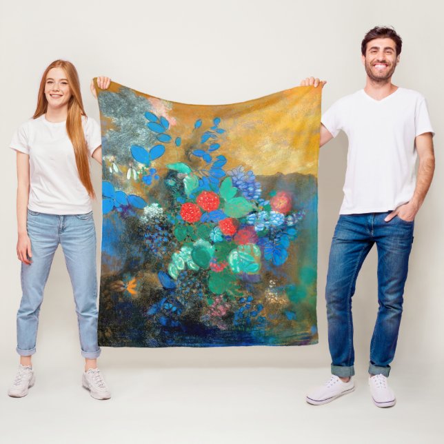 Couverture Polaire Ophelia parmi les fleurs, Redon (En situation)