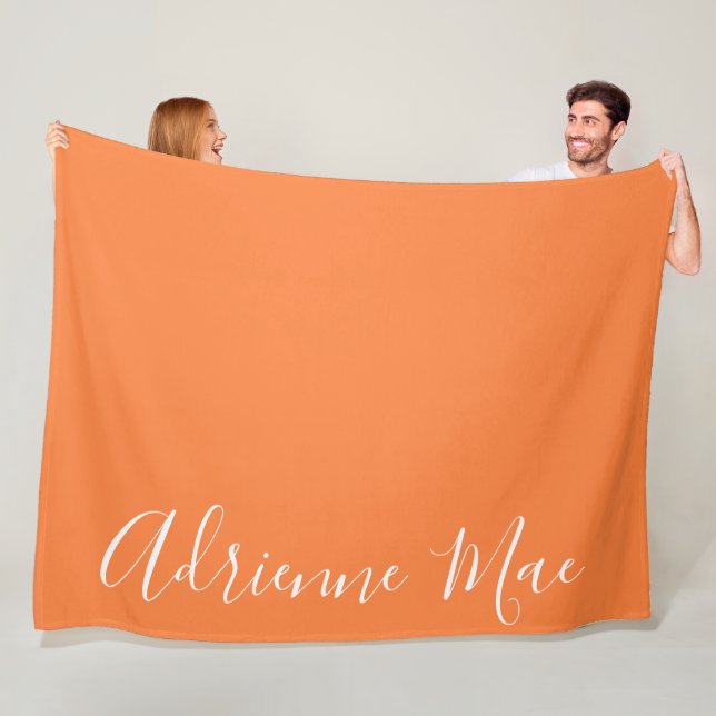 Couverture Polaire Orange tout simplement personnalisé (En situation)