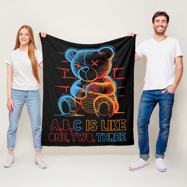 Couverture Polaire Ours en peluche Neon ABC (En situation)