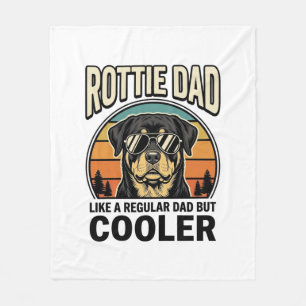 Couverture Polaire Papa Rottie comme un papa normal mais design plus