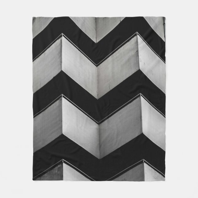 COUVERTURE POLAIRE PAPIER NOIR ET BLANC CHEVRON (Devant)