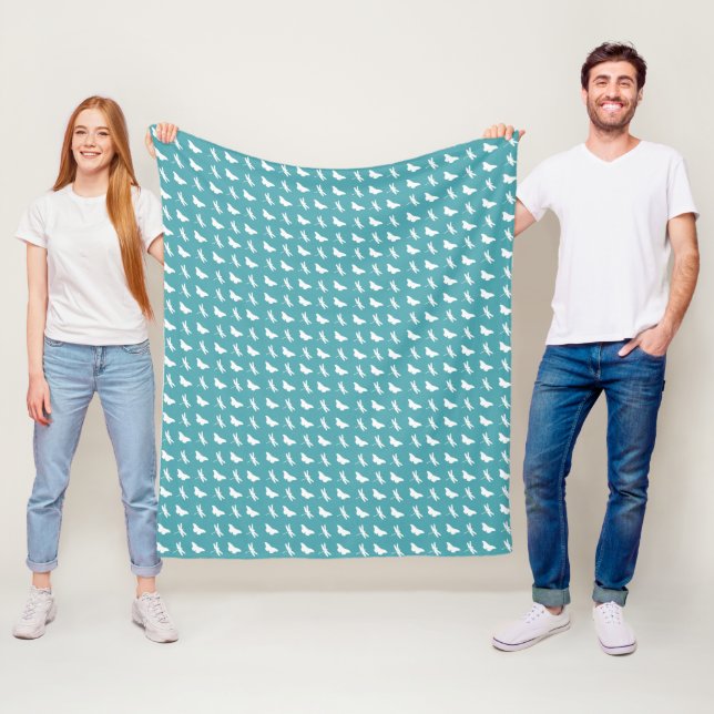 Couverture Polaire Papillon sarcelle et blanc et motif de libellule (En situation)