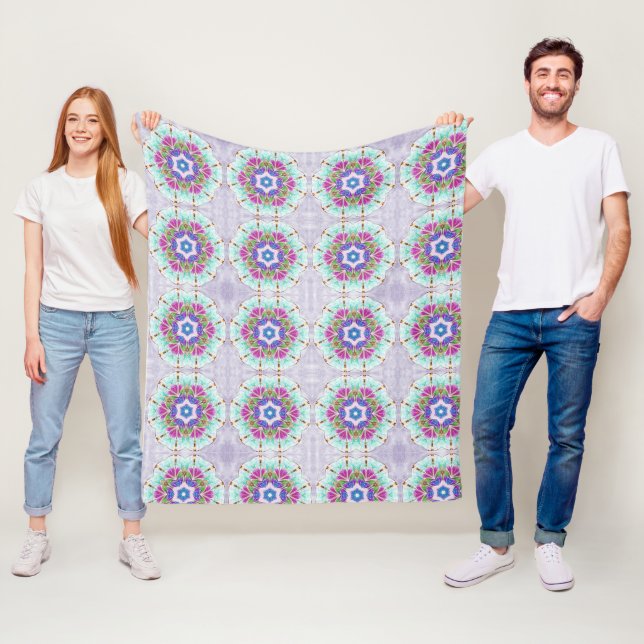 Couverture Polaire Pastel Kaleidoscope (En situation)