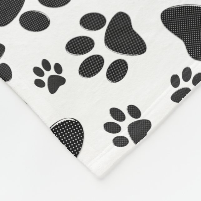 Couverture Polaire Pattes de chien noir et blanc à pois  (Coin)