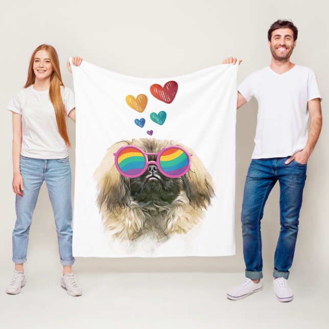 Couverture Polaire Pekingese Dog with Hearts Saint-Valentin (En situation)