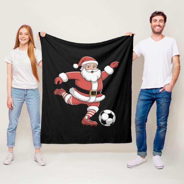 Couverture Polaire Père Noël joue au football Sports de Noël (En situation)