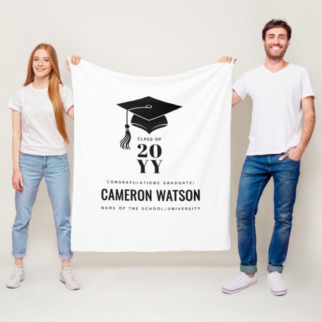 Couverture Polaire Personalized Modern Hat and Tassel Graduation (En situation)